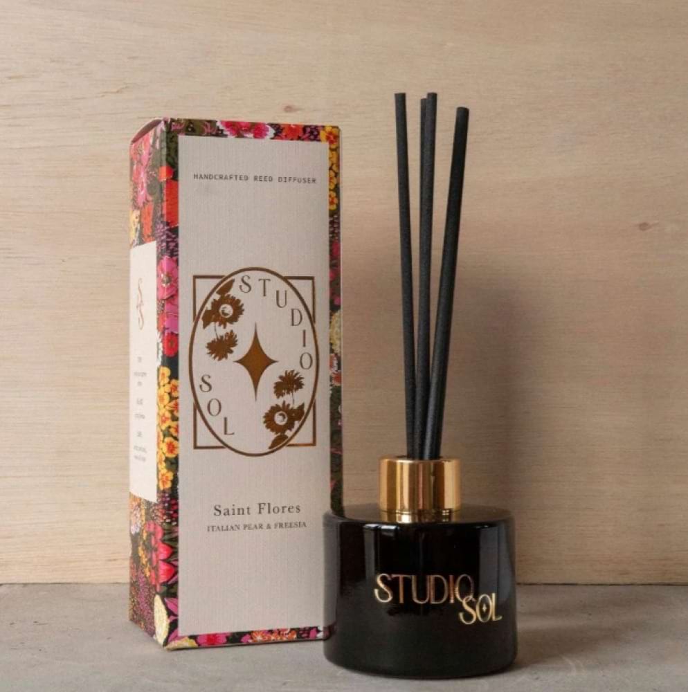 Saint Flores Diffuser - Italian Pear & Freesia