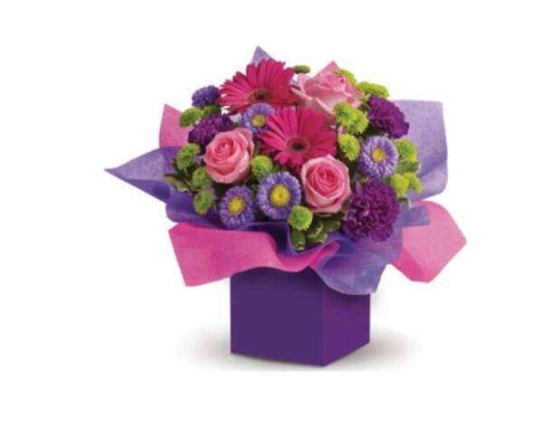 Mini Box Florist Choice