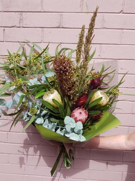 Native Bouquet Florists Choice